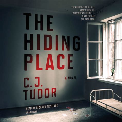 The Hiding Place: A Novel: Tudor, C. J.: 